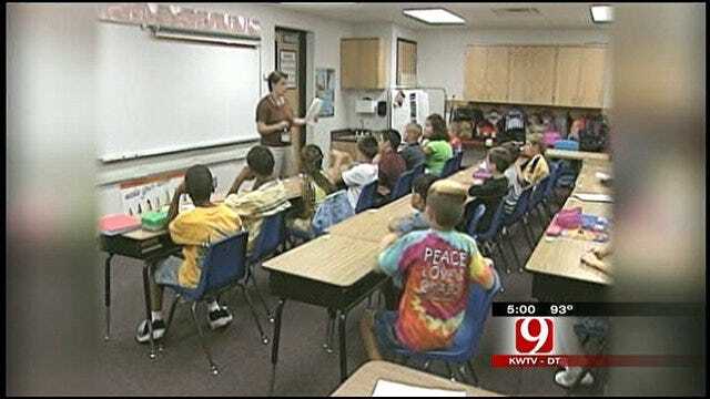 Oklahoma Teachers Face Bonus Cuts