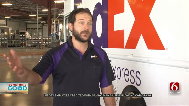 FedEx Employee Rushes To Help Save Man’s Life Following Car Crash 