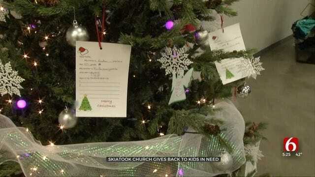 Skiatook Church Makes Christmas Happen For Kids Affected By Spring Floods