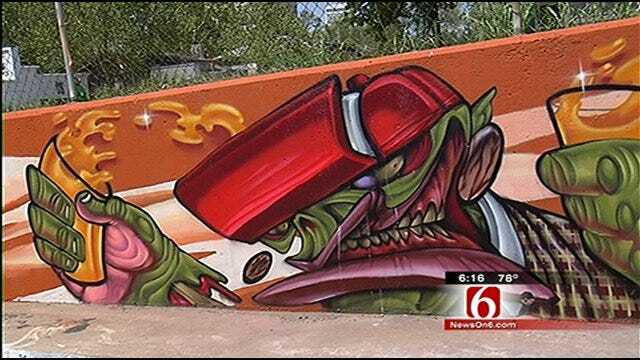 Artist Leaves Mark Behind Tulsa's Mercury Lounge