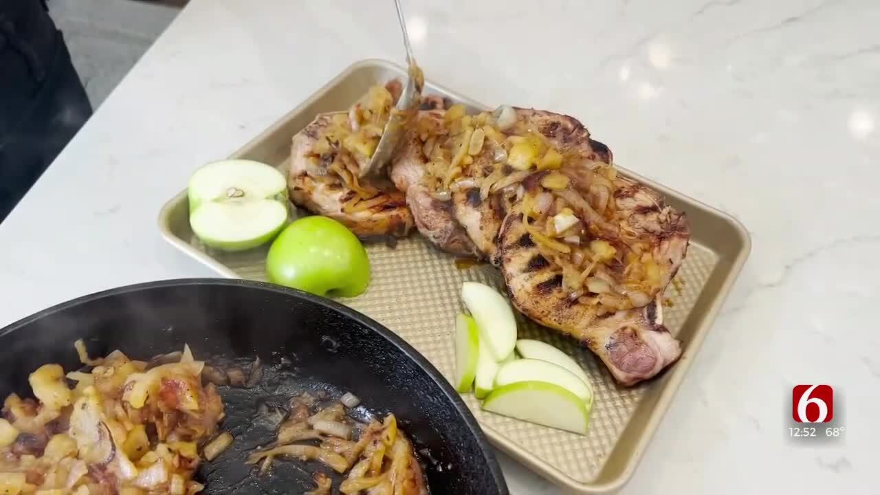 Grilled Pork Chops With Sweet Onion & Apple Compote