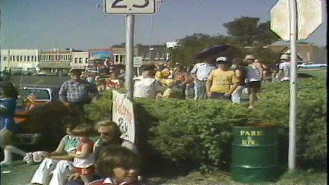 From The KOTV Vault: Tulsans Gather For 1980 Raft Race Parade