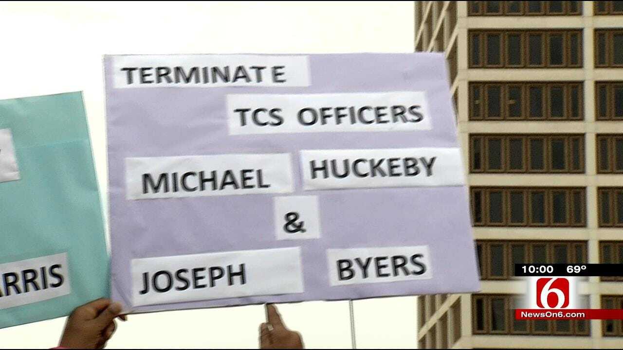 Protesters Call For Tulsa County Deputies' Jobs