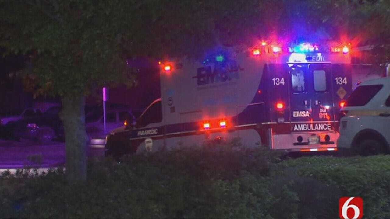 Joseph Holloway: Tulsa Woman Stabbed In Park