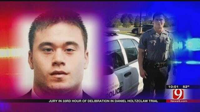 Jury In 33rd Hour Of Deliberation In Daniel Holtzclaw Trial