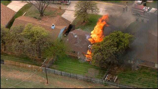 WEB EXTRA: SkyNews 9 Flies Over House Fire In Midwest City