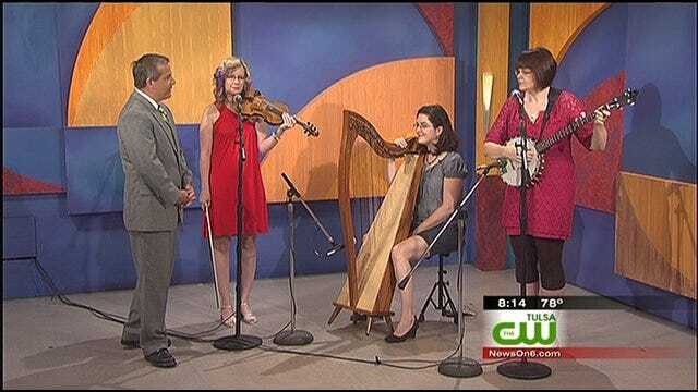 Vintage Flowers Perform On Six In The Morning