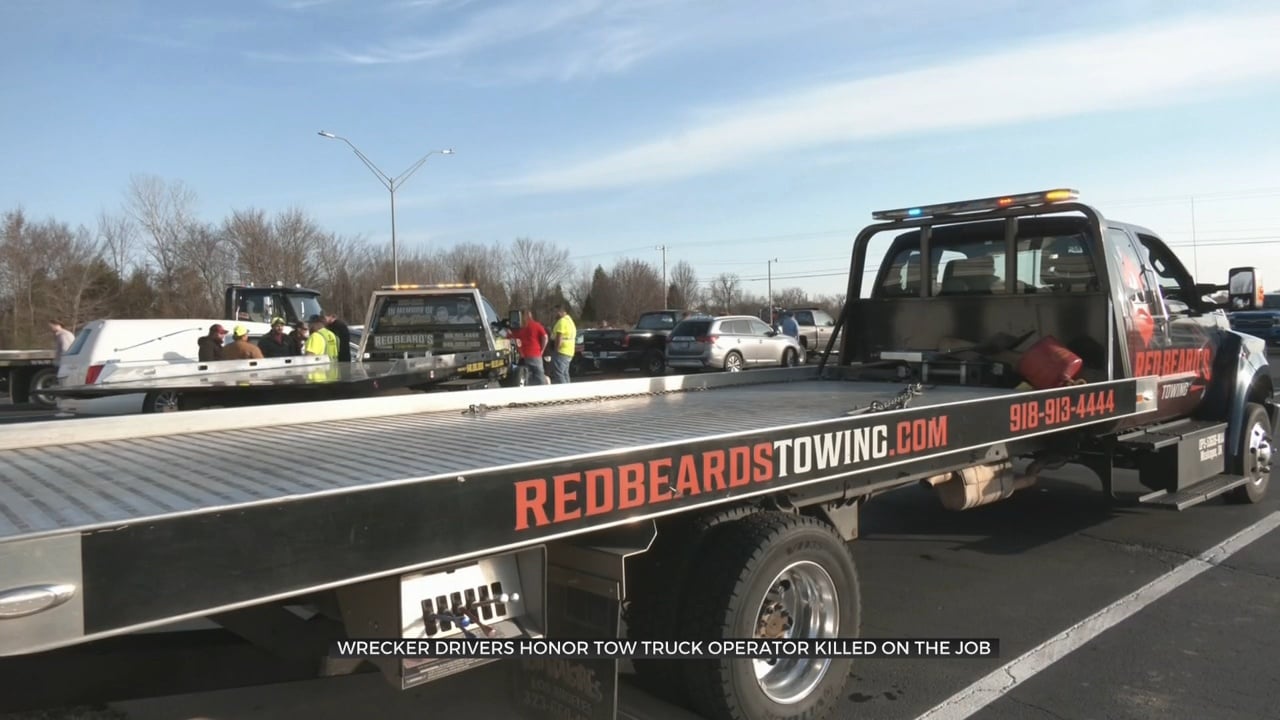 Hundreds Gather To Honor Muskogee Tow Truck Driver