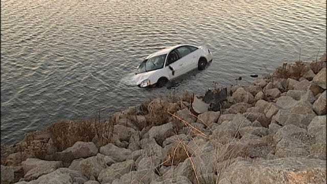 WEB EXTRA: Video From Scene Of Riverside Drive Crash With Car Into River