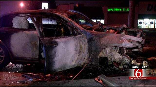 Tulsa Police Rescue Passengers Injured In Fiery Car Crash