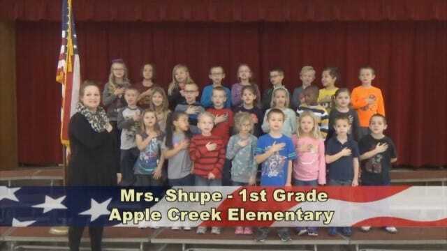 Mrs. Shupe's 1st Grade Class At Apple Creek Elementary