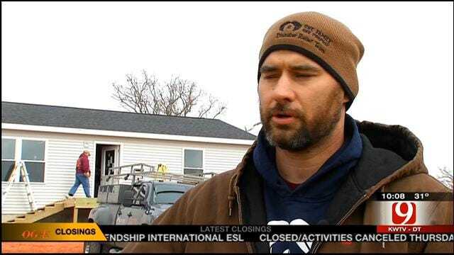 Volunteer Group From Illinois Builds Home For Little Axe Tornado Victim
