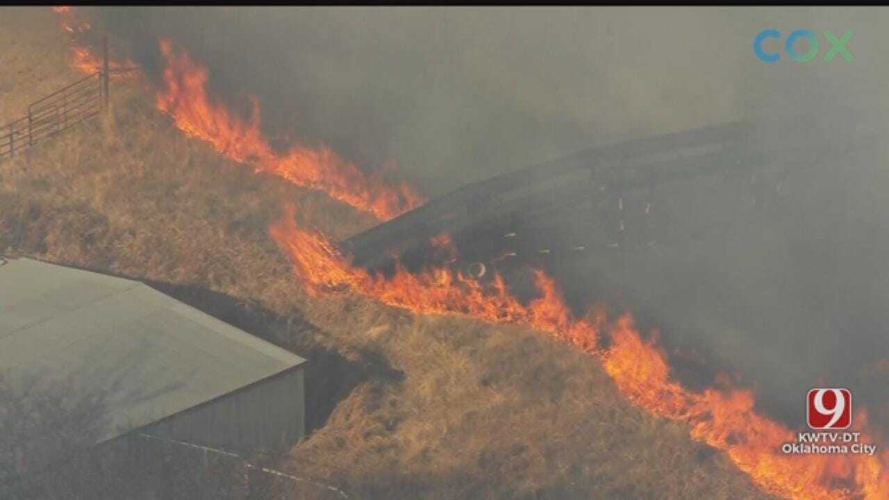 Crews Respond To Large Grass Fire In NW OKC