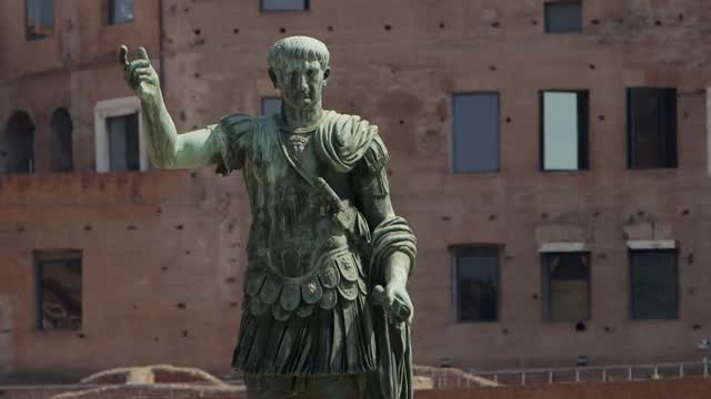 Exploring Rome's Relationship With Monuments To Warlords
