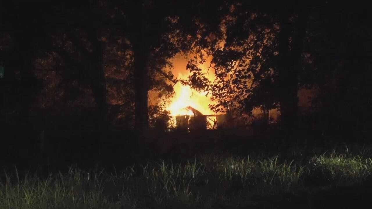 WEB EXTRA: Family Escapes Oakhurst-Area House Fire