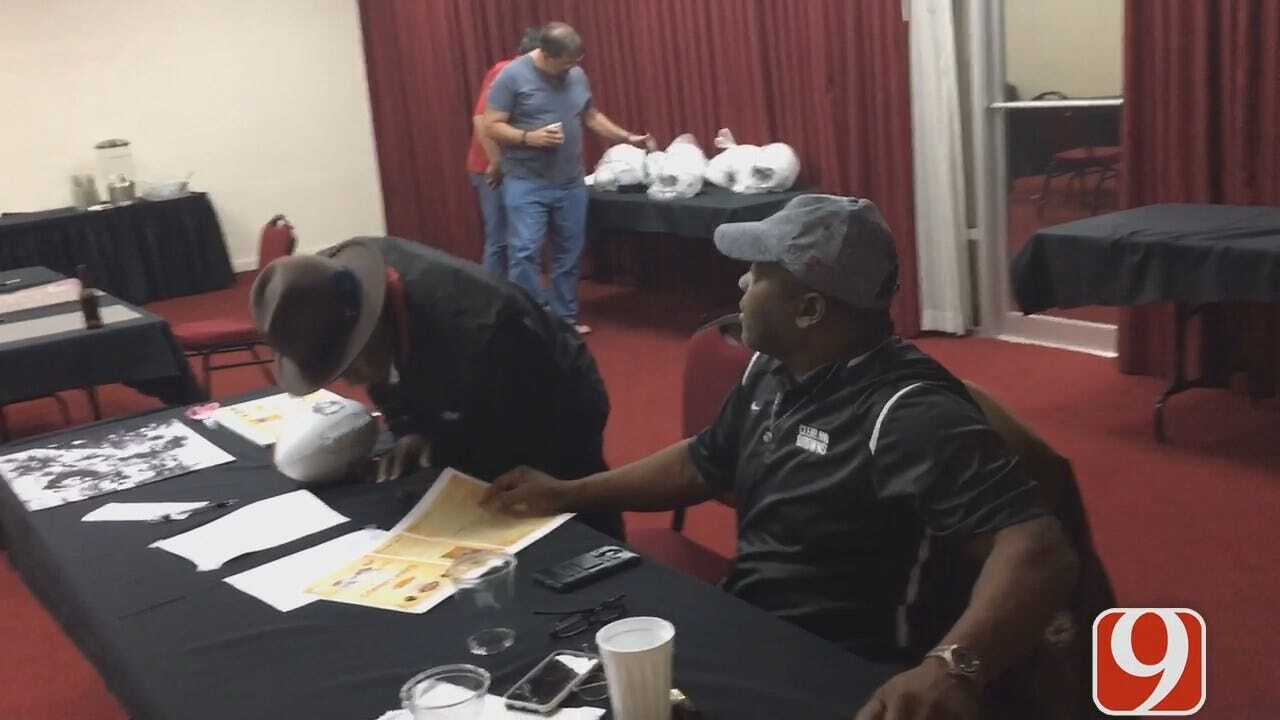 WEB EXTRA: OU Football Legends Sign Autographs For OK Charity