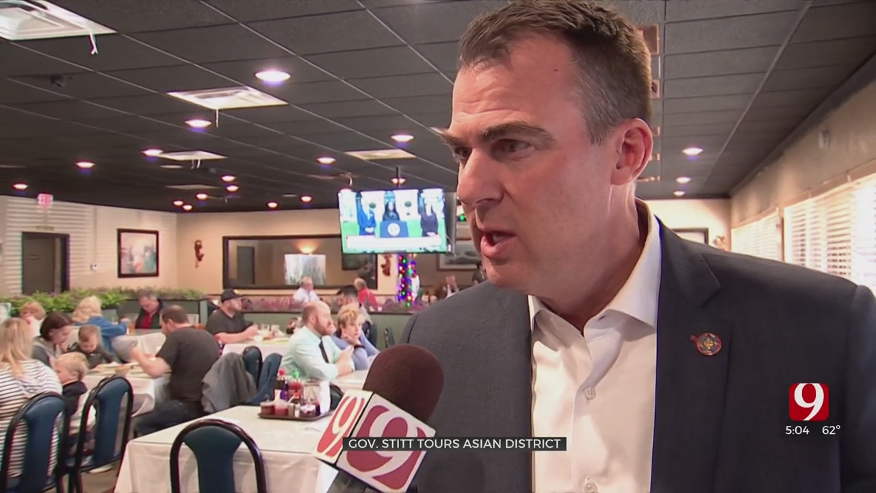 Governor Stitt Tours Asian District, Meets With The District’s Business Owners 