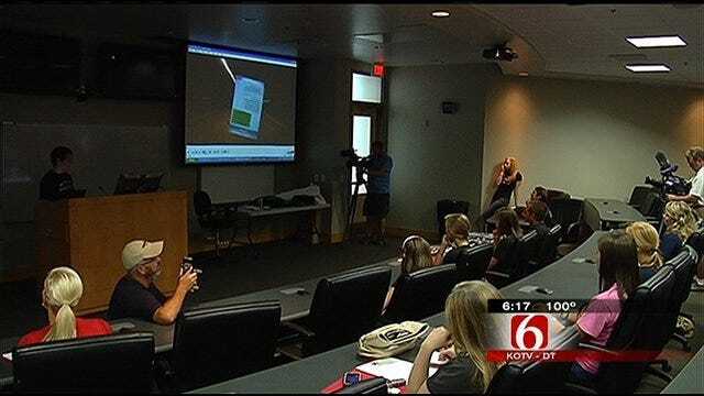 Tulsa Teens Hope To Curb Distracted Driving