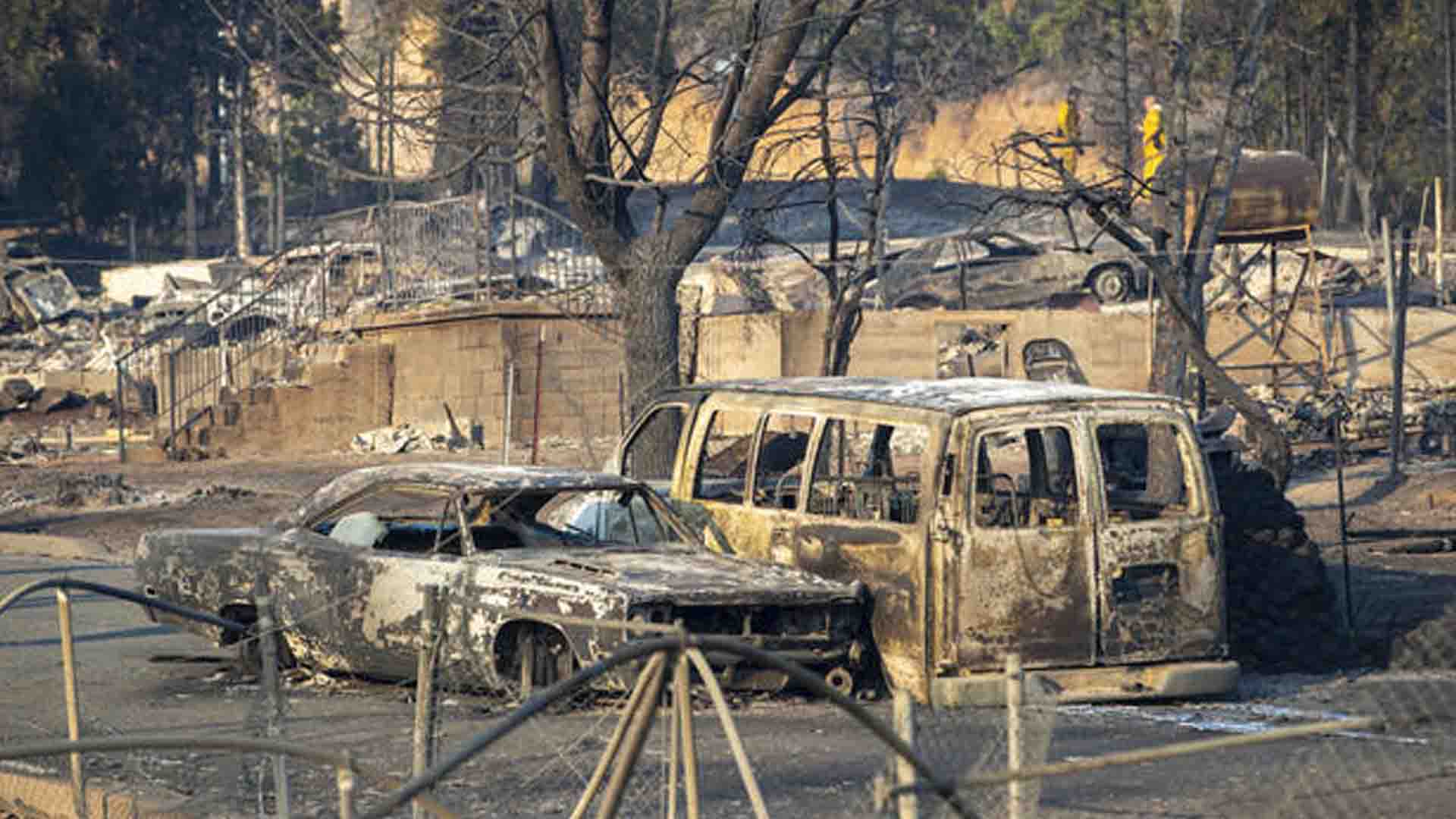 Northern California's Mill Fire Destroys 100 Homes, Other Buildings