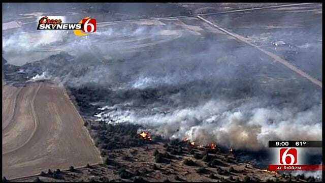 Oklahoma Firefighters Battling Grass Fires Across State