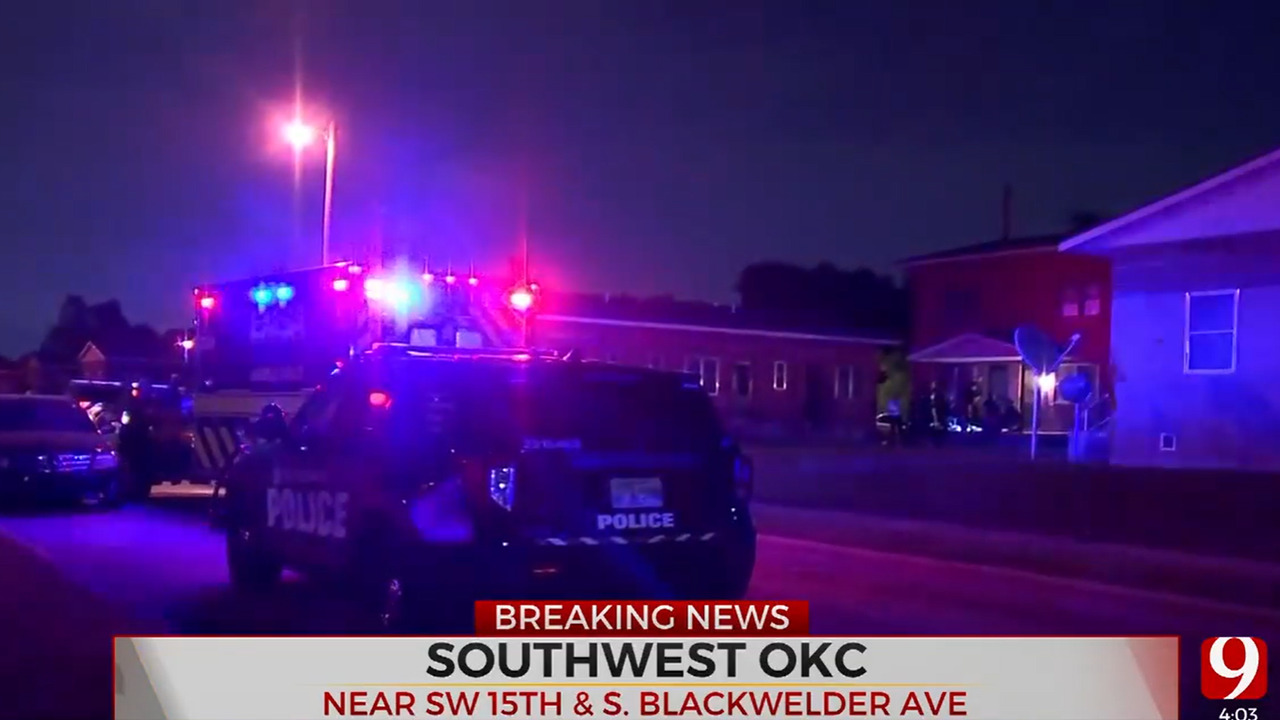 1 Hospitalized Following SW Oklahoma City Fight, Police Say