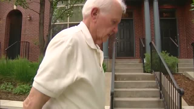 99-Year-Old World War II Veteran Walks For Healthcare Workers