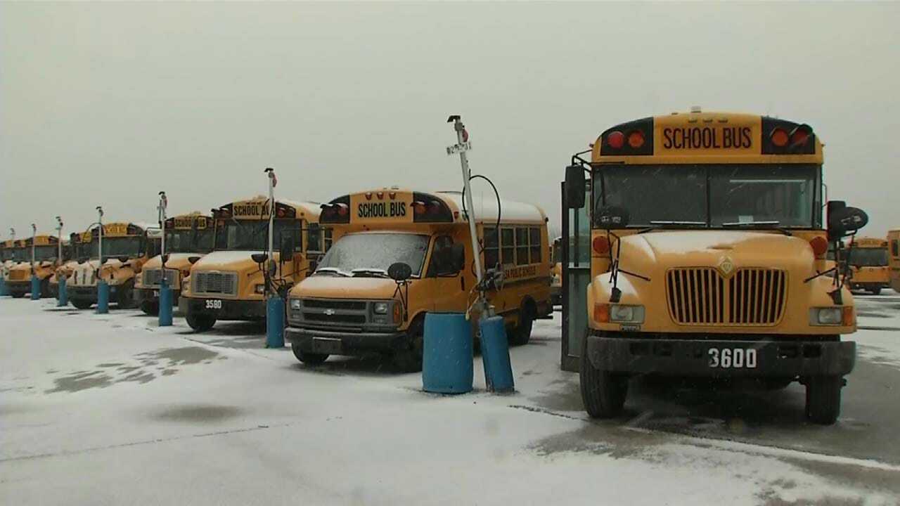 Dave Davis: Some, But Not All, OK School Districts Close Due To Weather