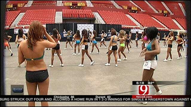 More Than 100 Try Out For Thunder Girls