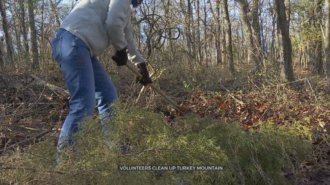 Local Coalition Hosts Trail Clean Up Event At Turkey Mountain 