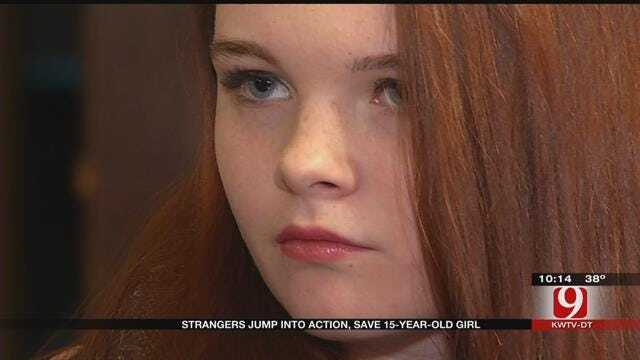 Strangers Jump Into Action, Save 15-Year-Old Girl