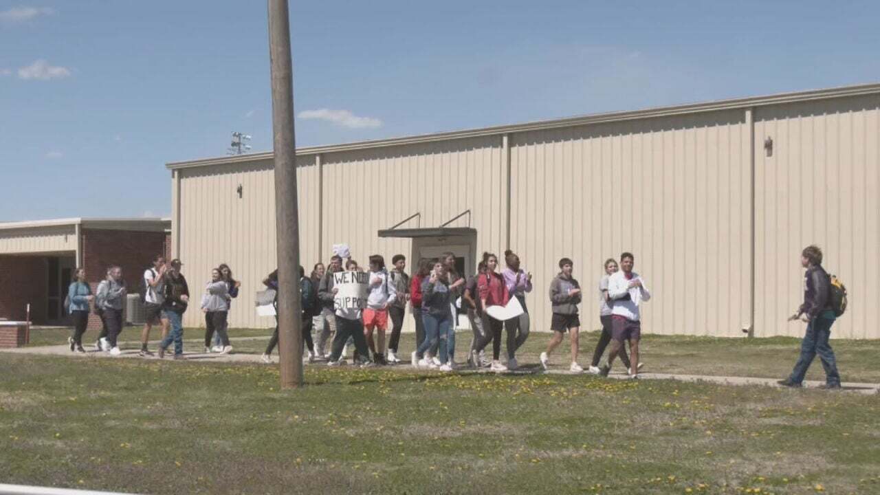 Some Hominy High School Students Walk Out Of Class After Basketball Coach Fired