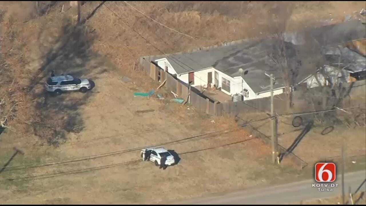 Tulsa Police Surround Home After Stolen Vehicle Found