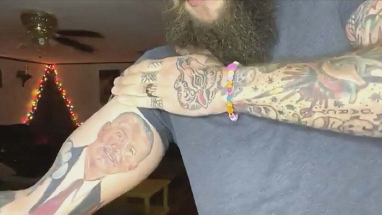 Watch: Oklahoman Shows Off Travis Meyer Tattoo