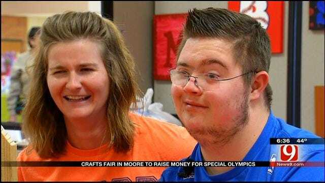 Moore Students Get Crafty For The Special Olympics