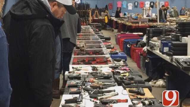 News 9's Grant Hermes Speaks With Buyers, Sellers At OKC Gun Show