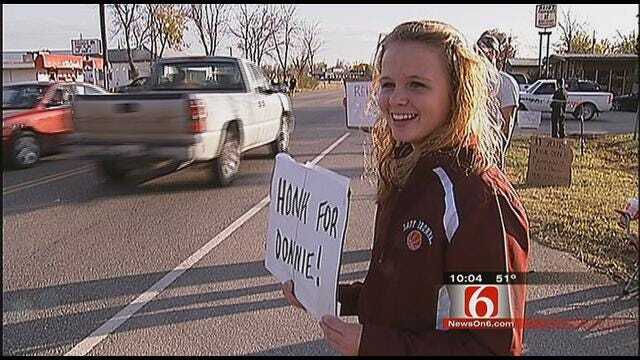 Nowata Protesters Upset Over Dismissal Of Fire Chief