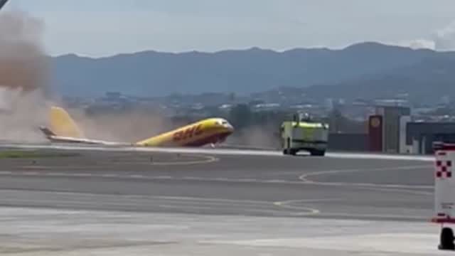 Dramatic Video Shows DHL Cargo Jet Skid Off Runway In Costa Rica And Split In Half 