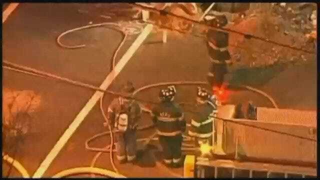 WEB EXTRA: Video From Scene Of Kansas City Restaurant Fire [CBS]