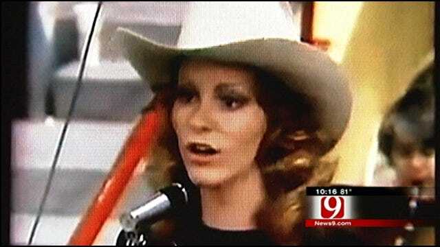 Oklahoma's Own Reba McEntire Celebrates Success, Family, Sooner State Roots