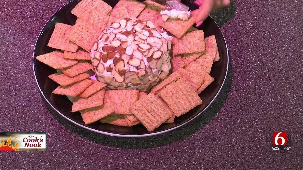 Amber & Brooks In The Kitchen: Cranberry Almond Bacon Cheese Ball