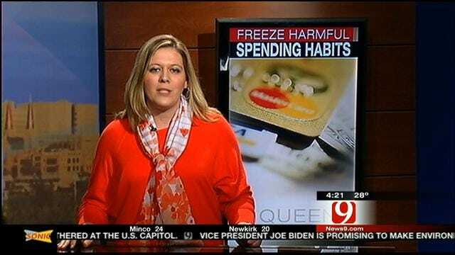 Money Saving Queen: Stop Harmful Spending Habits