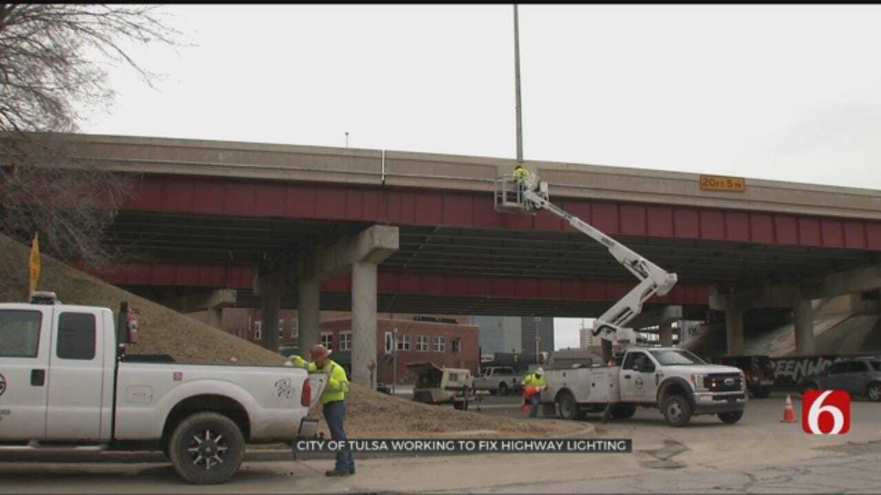 City Of Tulsa To Begin Project To Repair, Replace Light Poles