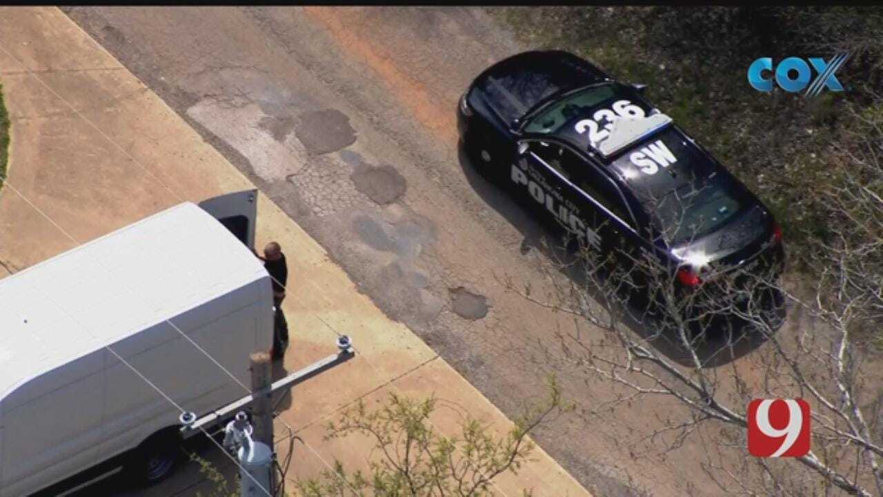 Bob Mills Sky News 9 Flies Over Bomb Squad Investigation In Mustang