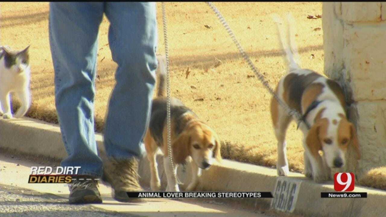 Red Dirt Diaries: Dogs And Cats Break Stereotypes With Each Stride