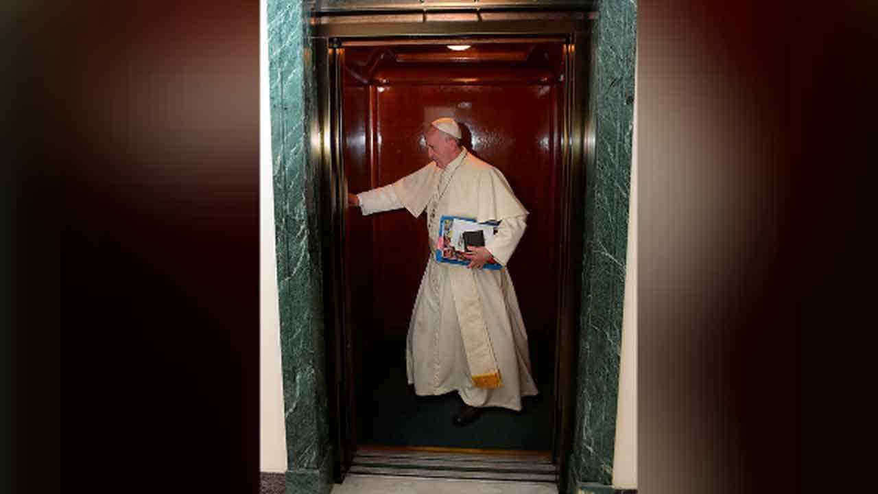 Pope Late For Sunday Sermon After Getting Stuck In Elevator For 25 Minutes