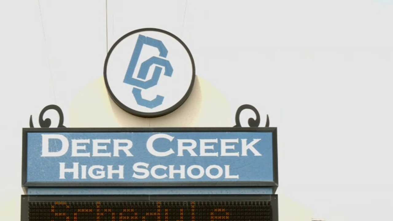 Deer Creek Students With Special Needs Working Jobs In Preparation Of Life After High School