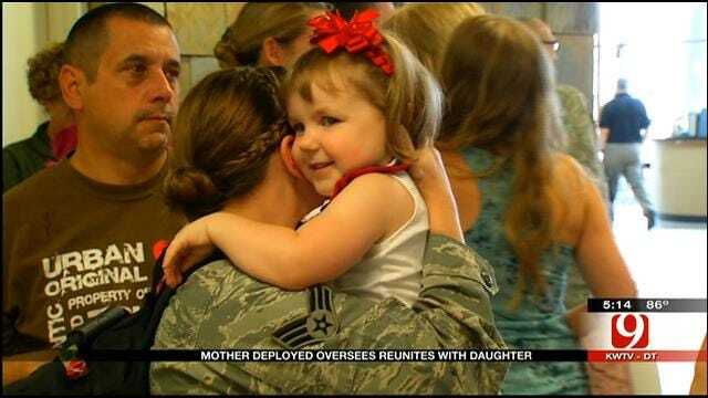 Edmond Soldier Reunites With Daughter After Being Deployed Overseas