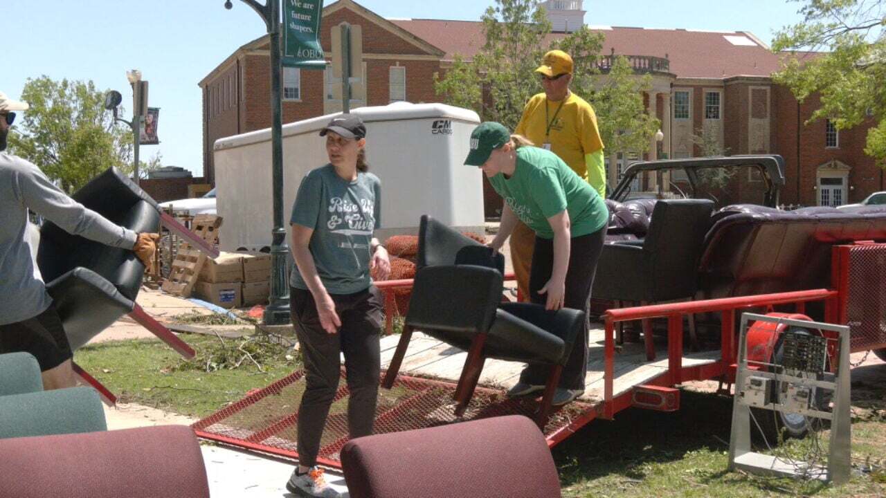 Volunteers, OBU Students, Work To Display 'Oklahoma Standard' After Tornado 