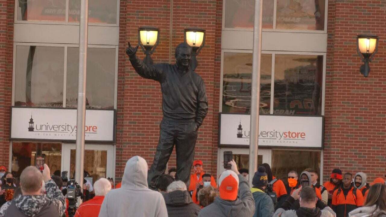 Boone Pickens Statue Unveiled At Oklahoma State