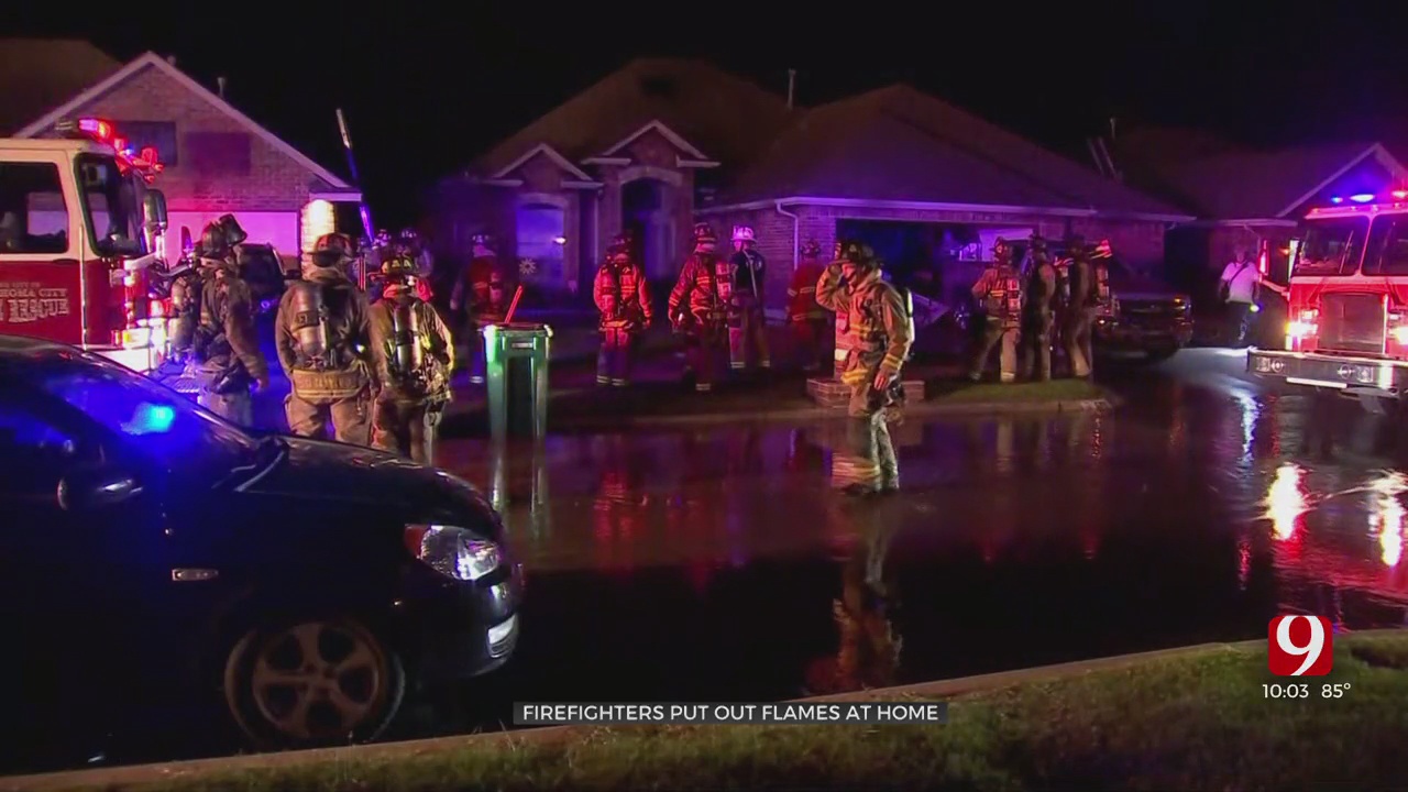 Crews On Scene Report 2 Homes On Fire In SW OKC Neighborhood 